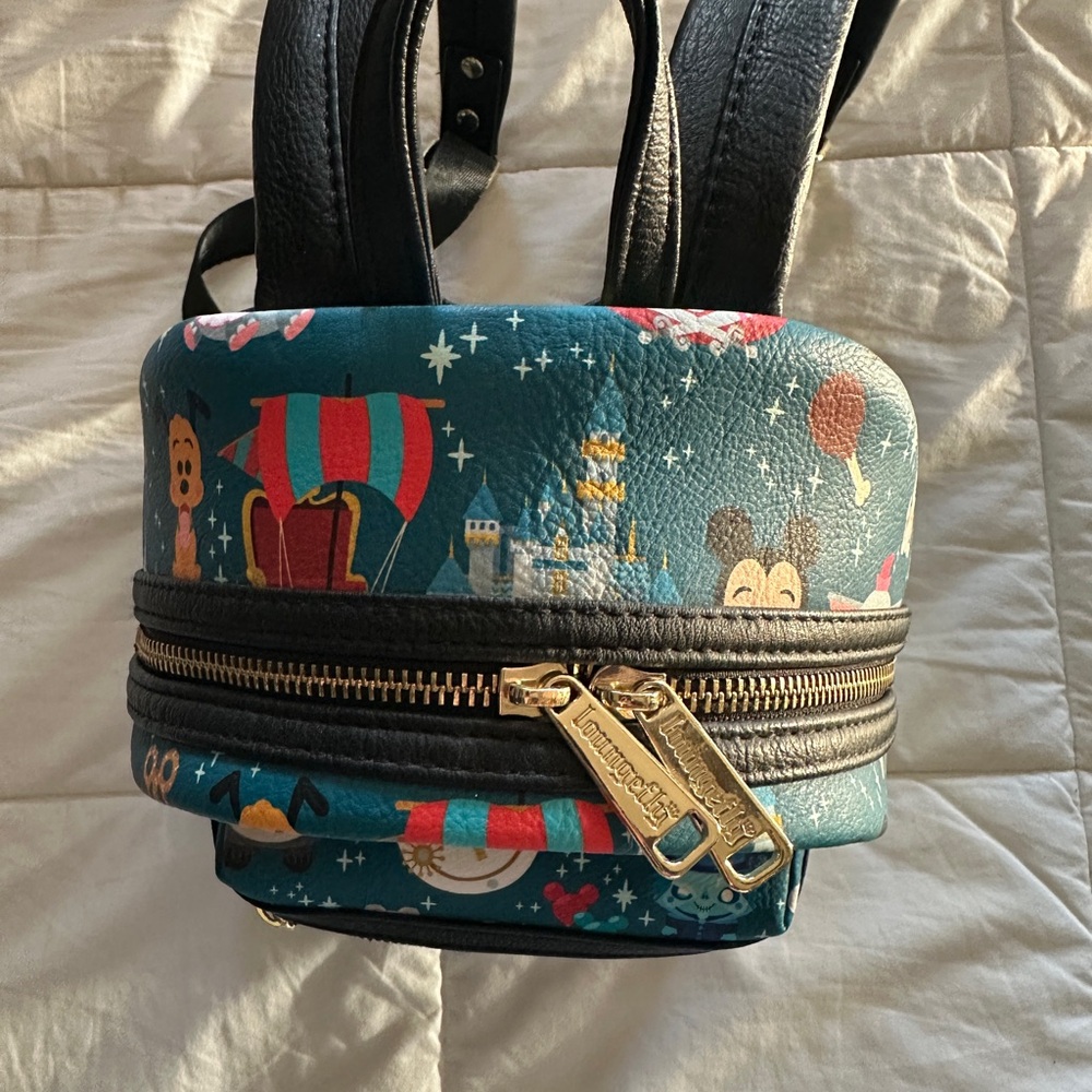 disney parks loungefly backpack - Picture 5 of 9